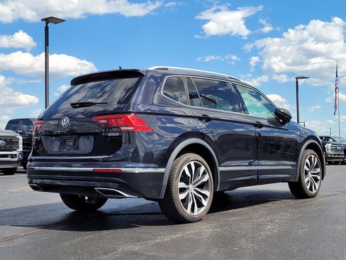 Used 2019 Volkswagen Tiguan SEL Premium R-Line AWD/4WD image 4