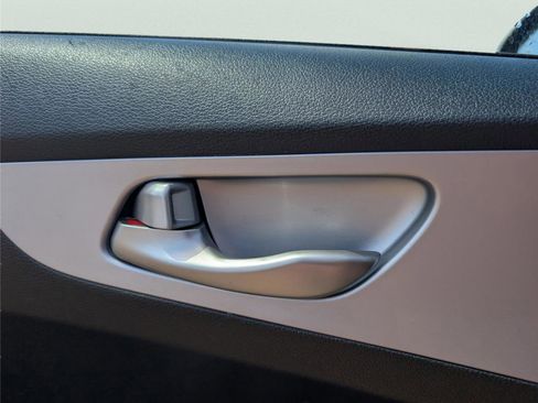 Used 2024 Kia Forte LXS image 27