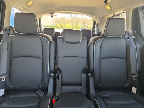 Certified 2026 Honda Odyssey Touring image 30