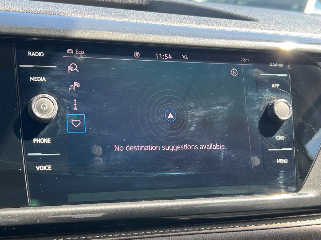 Certified 2023 Volkswagen Taos SEL AWD/4WD image 33