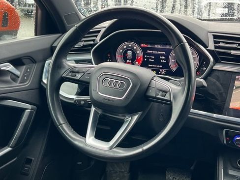 Used 2021 Audi Q3 2.0T Premium Plus w/ Premium Plus Package image 16