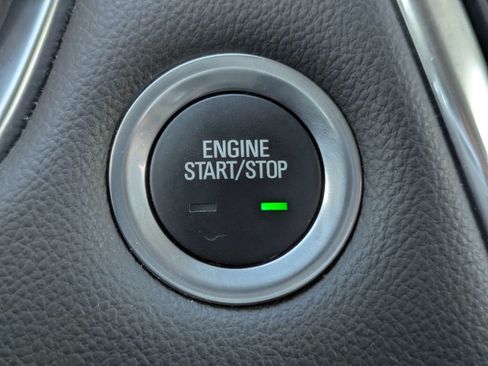 Used 2020 Chevrolet Traverse LS FWD image 24