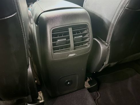 Used 2024 Ford Escape ST-Line w/ Tech Pack #1 FWD image 4