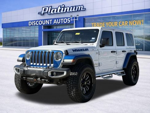 Used 2018 Jeep Wrangler Unlimited Sahara image 3
