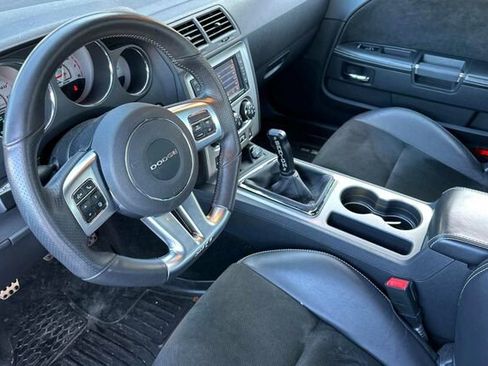 Used 2013 Dodge Challenger SRT8 w/ Harman Kardon Audio Group image 4