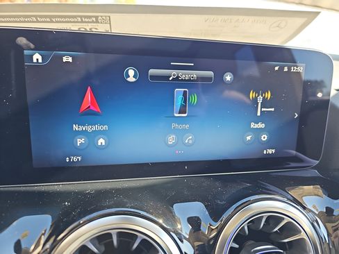 New 2026 Mercedes-Benz GLA 250 image 23