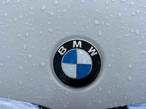 Certified 2023 BMW 530i xDrive w/ Premium Package image 18