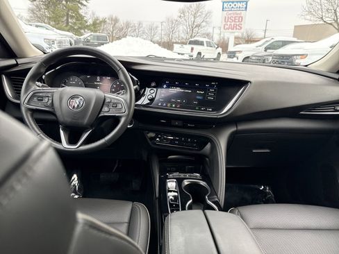 Used 2023 Buick Envision Essence image 21