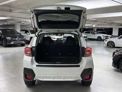 Used 2023 Subaru Crosstrek 2.0i Premium AWD/4WD image 7