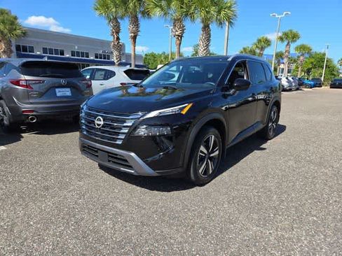 Used 2024 Nissan Rogue SL w/ SL Premium Package FWD image 4