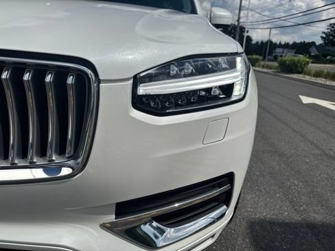 Used 2024 Volvo XC90 B6 Plus w/ Protection Package AWD/4WD image 8