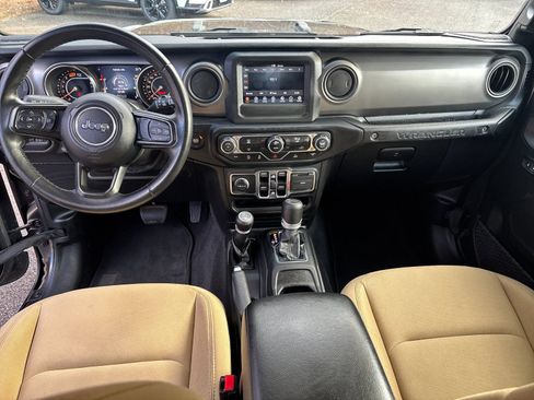 Used 2021 Jeep Wrangler Unlimited Sport S image 14