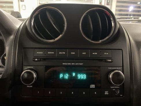 Used 2015 Jeep Patriot Sport w/ Power Value Group image 17