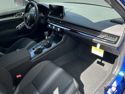 Used 2024 Honda Civic Sport image 19