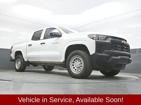 Used 2024 Chevrolet Colorado W/T w/ Safety Package RWD image 36