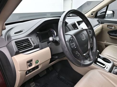 Used 2019 Honda Ridgeline RTL-T image 9