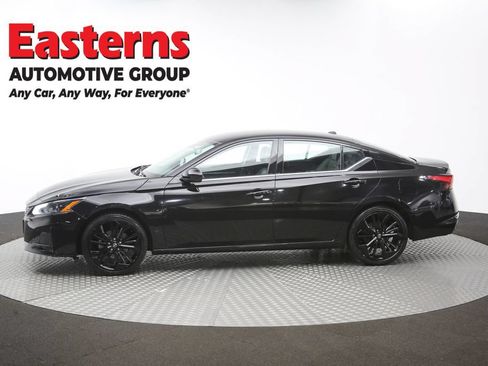 Used 2024 Nissan Altima 2.5 SR FWD image 60