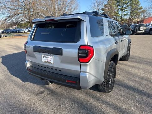 Used 2025 Toyota 4Runner SR5 image 5