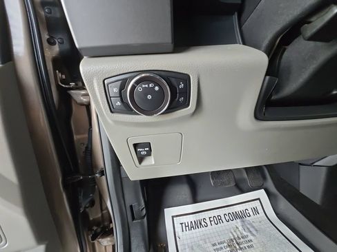 Used 2018 Ford F150 XLT AWD/4WD image 26