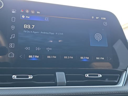 Used 2025 Chevrolet Equinox LT AWD/4WD image 30