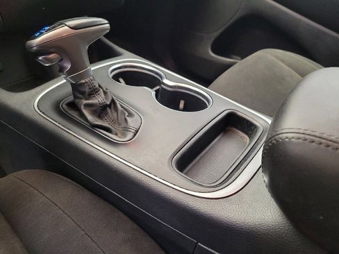 Used 2019 Dodge Durango SXT w/ 3rd Row Seating Group image 26