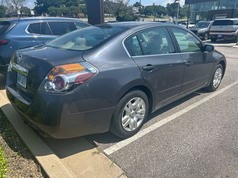 Used 2012 Nissan Altima 2.5 FWD image 4