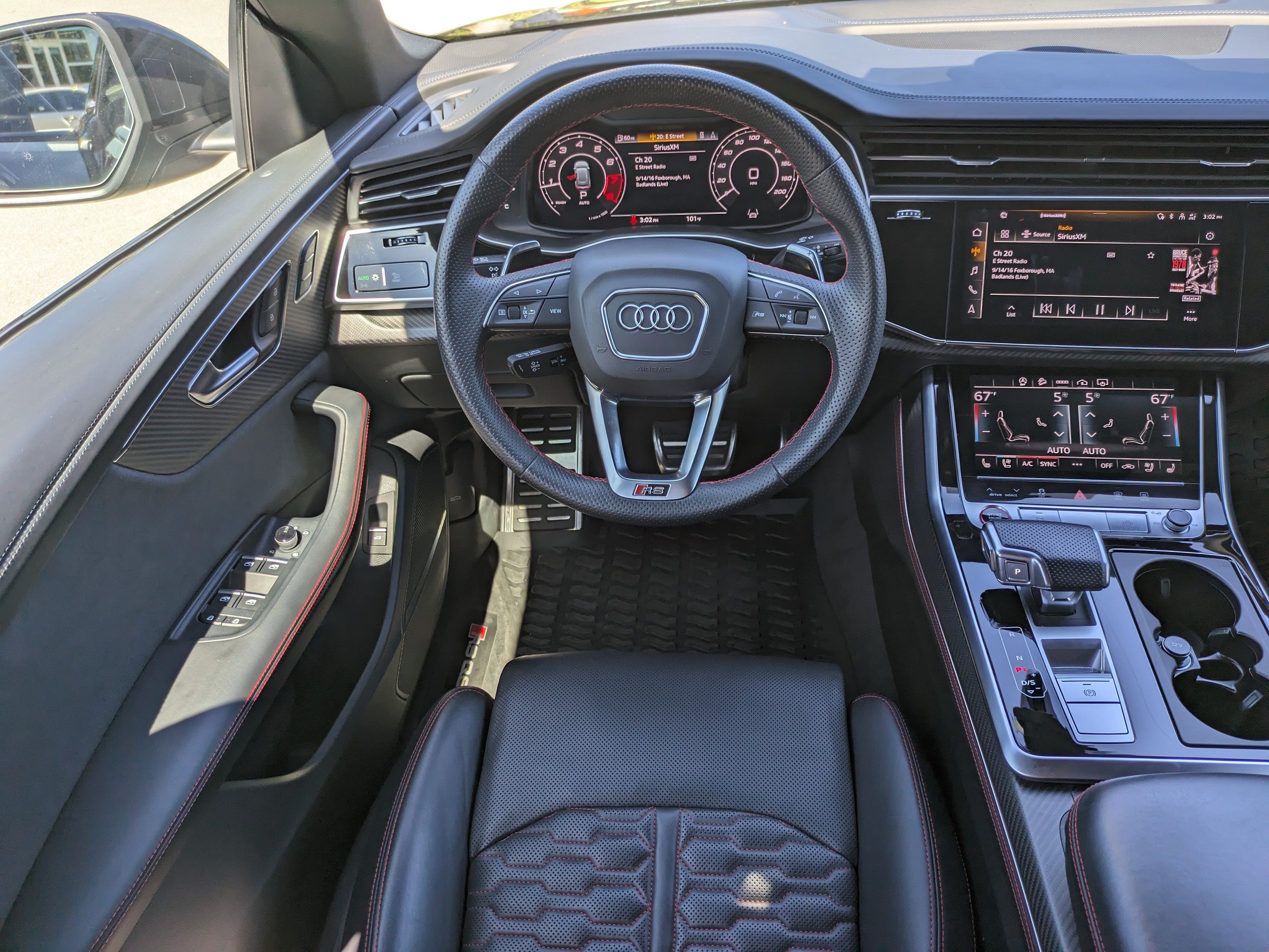 Used 2023 Audi RS Q8 w/ Black Optic Package AWD/4WD image 17