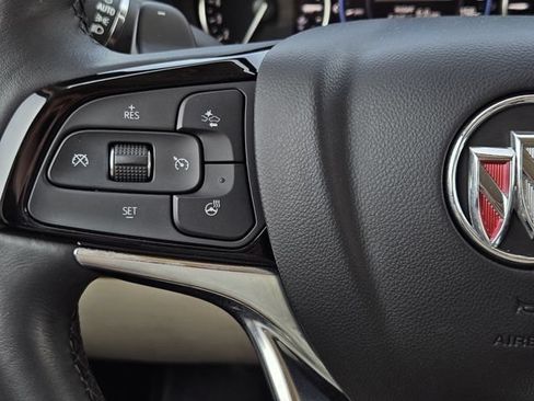 Used 2024 Buick Enclave Avenir w/ Avenir Technology Package AWD/4WD image 29