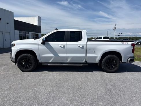 Used 2020 Chevrolet Silverado 1500 LT w/ All-Star Edition AWD/4WD image 2