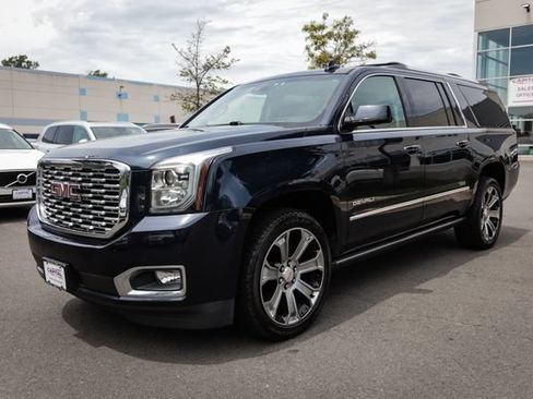 Used 2018 GMC Yukon XL Denali w/ Open Road Package AWD/4WD image 5