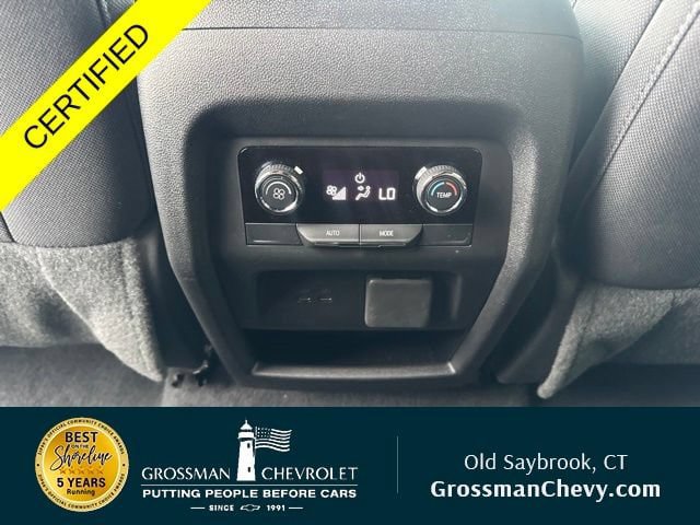 Used 2026 Chevrolet Traverse LT w/ Driver Confidence Package FWD image 21