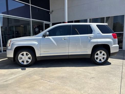 Used 2016 GMC Terrain SLE FWD image 7