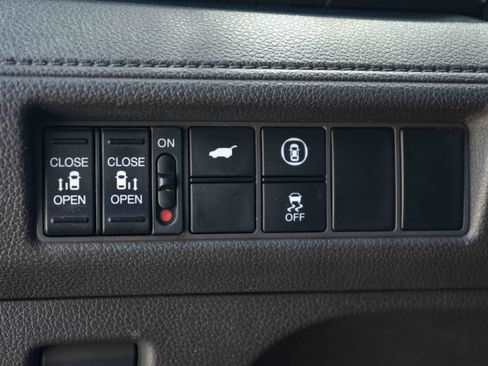 Used 2022 Honda Odyssey EX-L image 39
