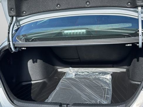 New 2026 Honda Accord EX-L image 5