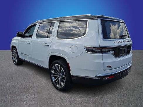 Used 2022 Jeep Grand Wagoneer Series III w/ Flexible Seating Group AWD/4WD image 6