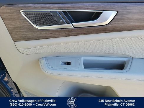 Used 2025 Volkswagen Atlas SEL image 43