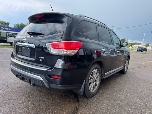 Used 2014 Nissan Pathfinder SL AWD/4WD image 7