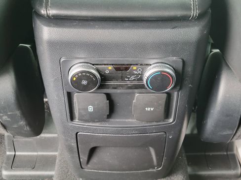 Certified 2023 Ford Explorer XLT w/ Equipment Group 202A image 18