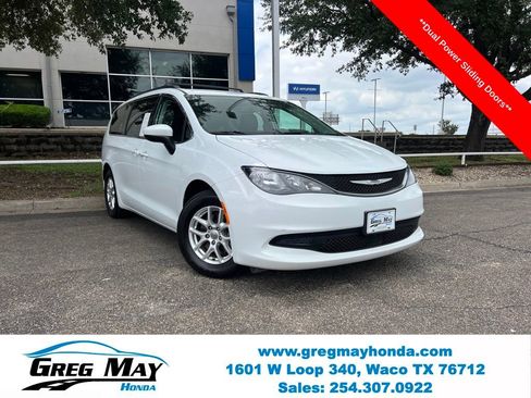 Used 2021 Chrysler Voyager Lxi FWD image 1