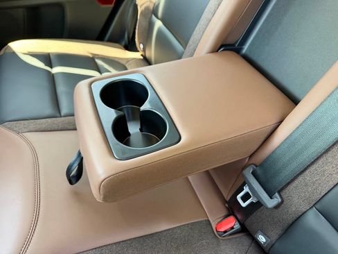 Certified 2025 Ford Bronco Sport Outer Banks w/ Outer Banks Tech Package+ AWD/4WD image 10