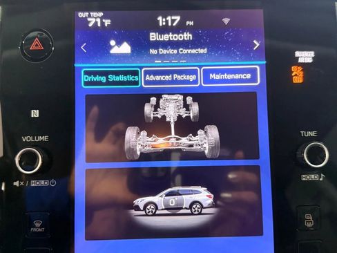 Used 2021 Subaru Outback Premium image 18