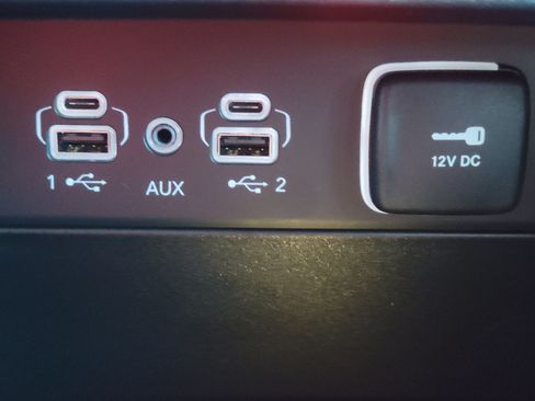 New 2025 Jeep Grand Cherokee L Laredo image 21