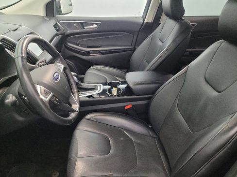 Used 2018 Ford Edge Titanium w/ Equipment Group 301A image 17