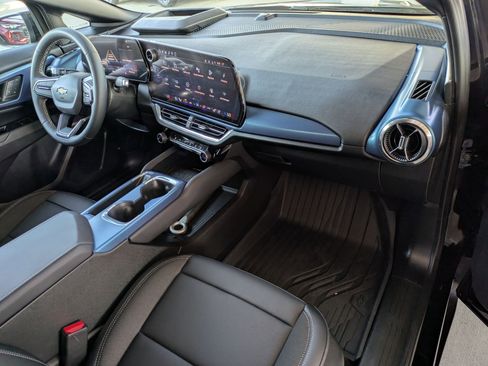 New 2026 Chevrolet Equinox EV LT w/ Convenience Package II image 14