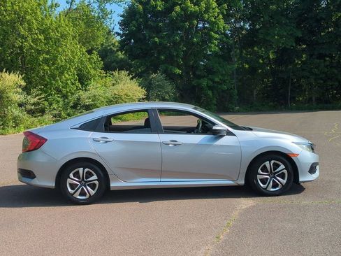 Used 2016 Honda Civic LX image 3