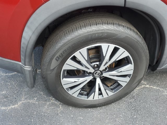 Used 2021 Nissan Rogue SV w/ Premium Package FWD image 5