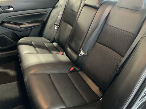 Used 2024 Nissan Altima 2.5 SR FWD image 34