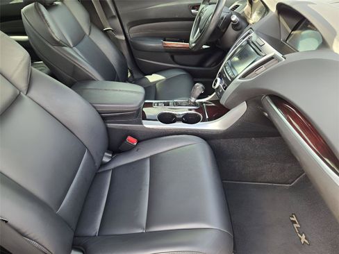 Used 2015 Acura TLX FWD image 13