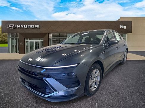 New 2026 Hyundai Sonata SE image 1