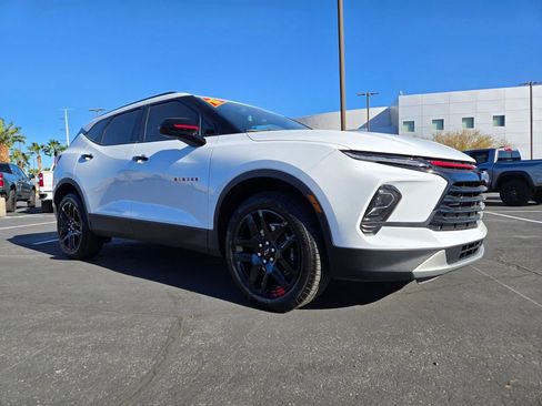 Certified 2025 Chevrolet Blazer LT w/ Redline Edition image 1